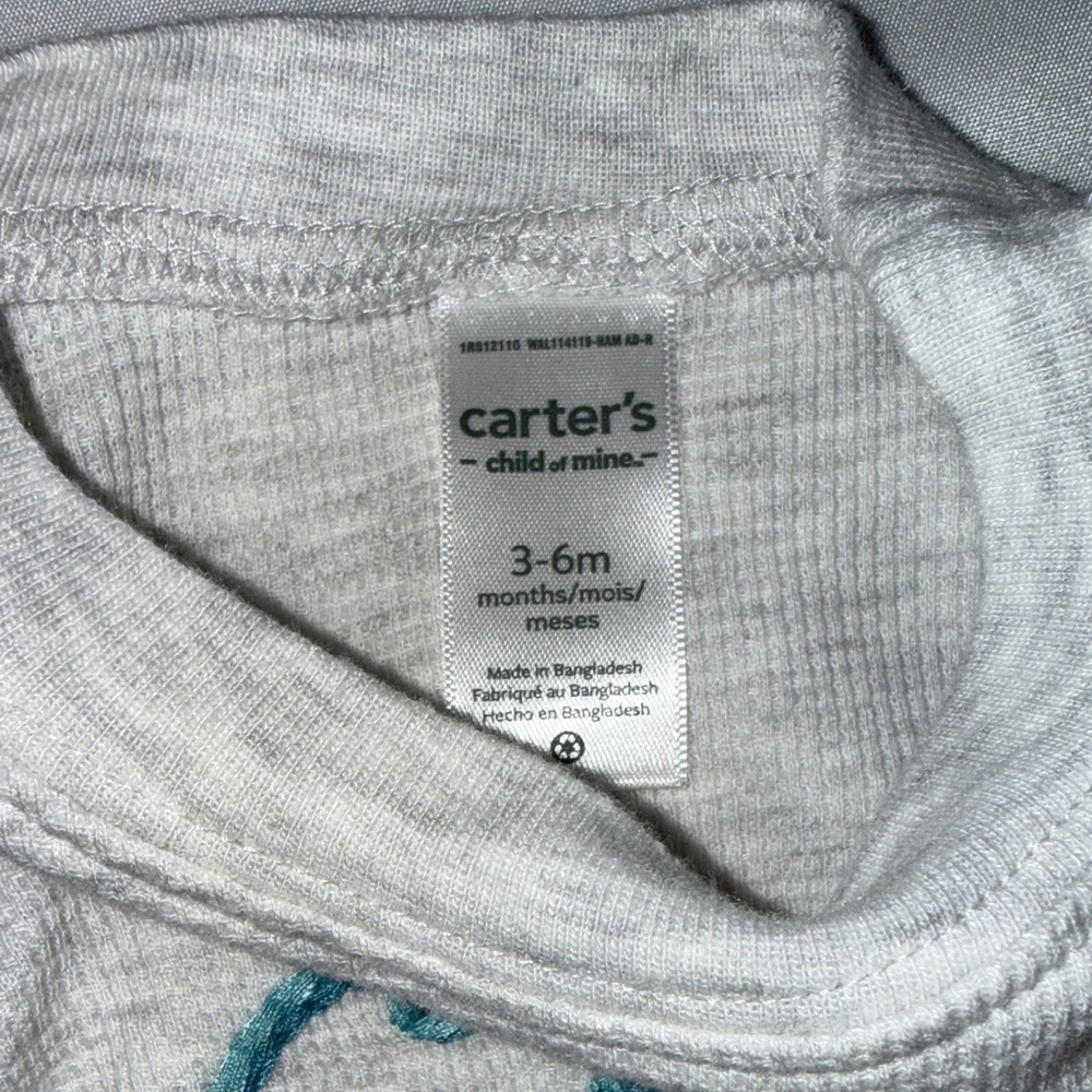 3/$16!!Carter's Cozy Light Gray Sweatshirt - Picture 2 of 3